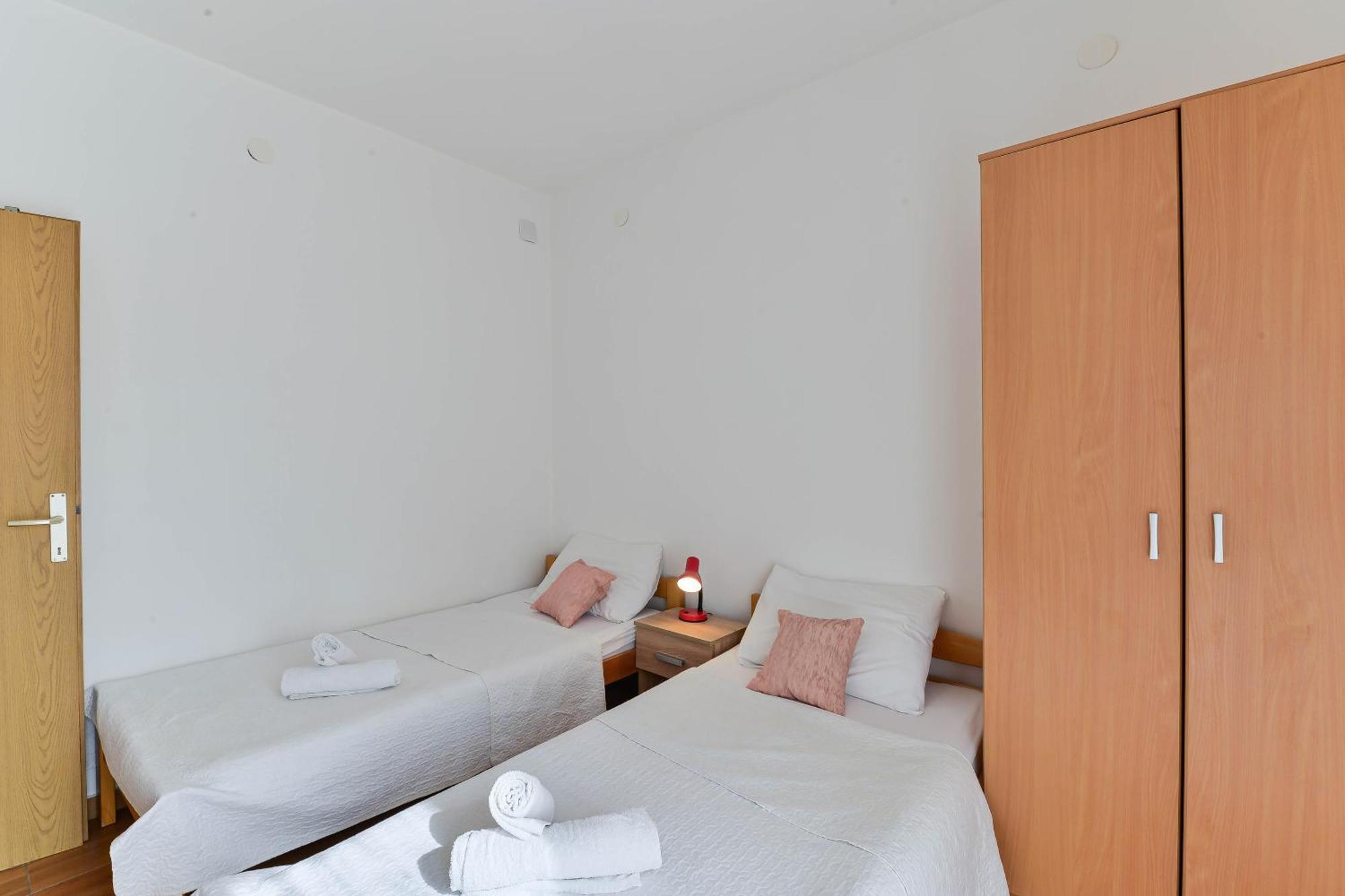 Apartments Citrus Turanj Zewnętrze zdjęcie