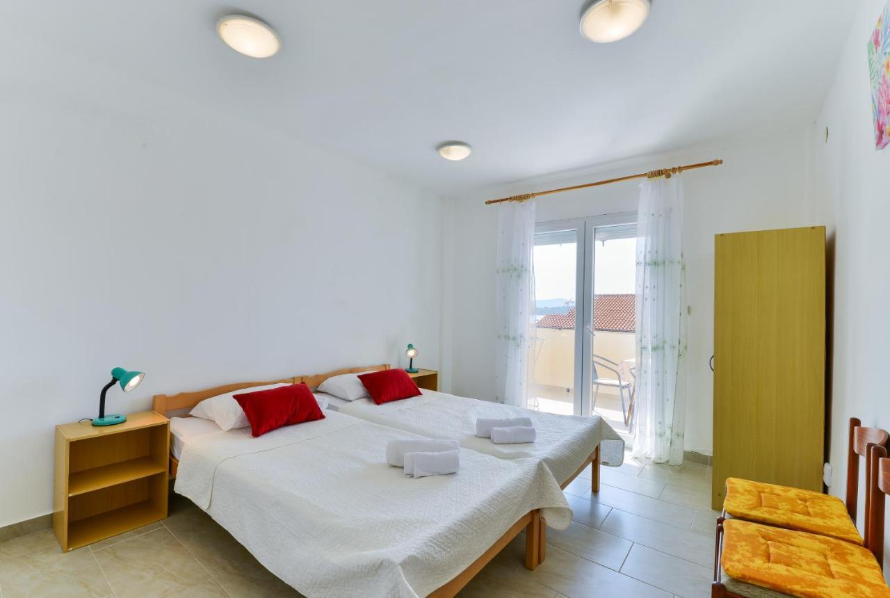 Apartments Citrus Turanj Zewnętrze zdjęcie