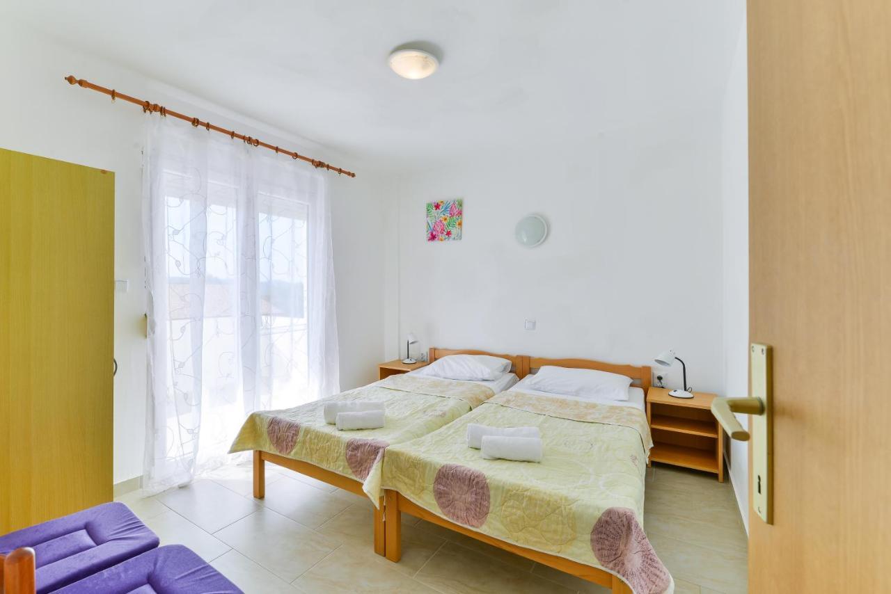 Apartments Citrus Turanj Zewnętrze zdjęcie