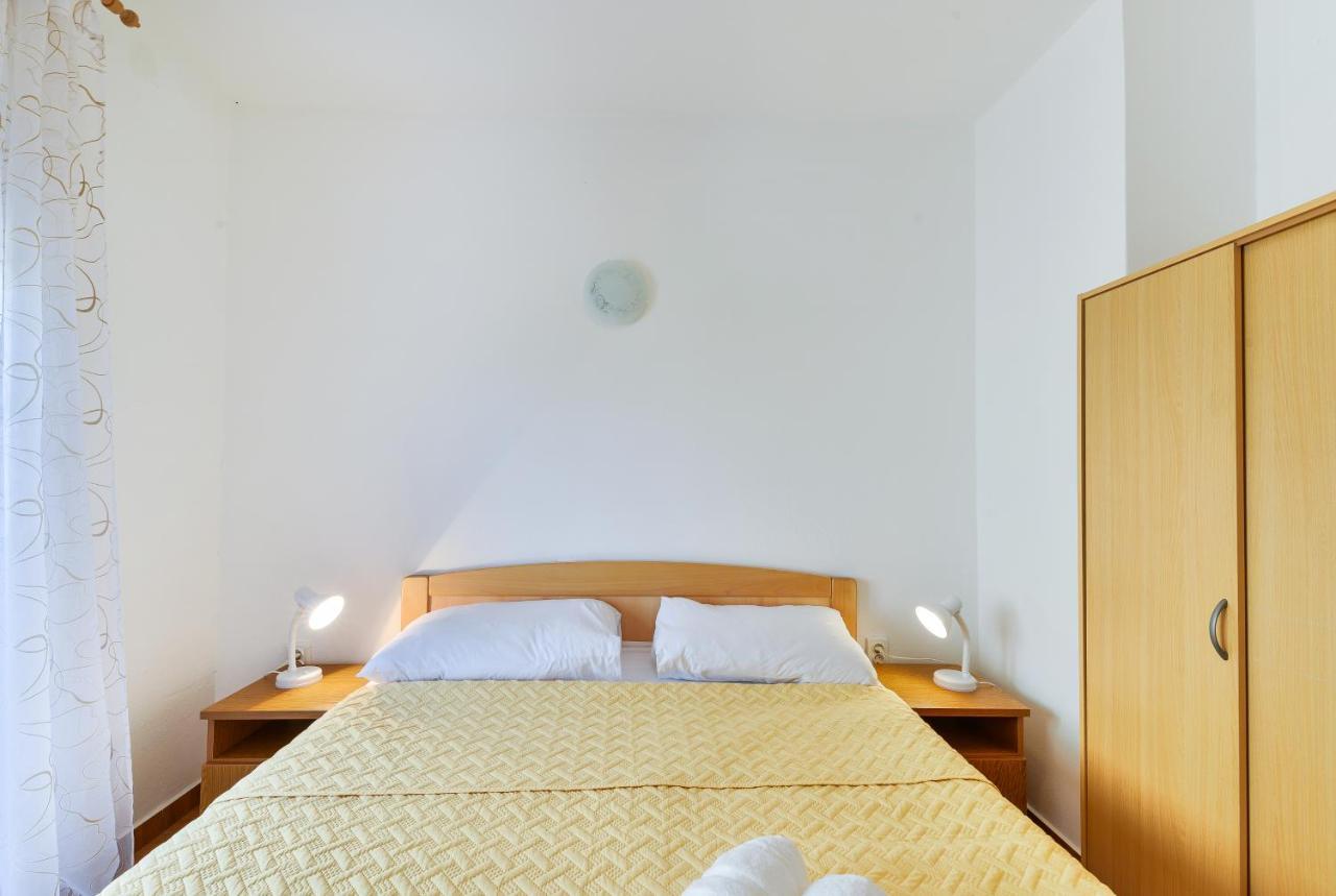 Apartments Citrus Turanj Zewnętrze zdjęcie