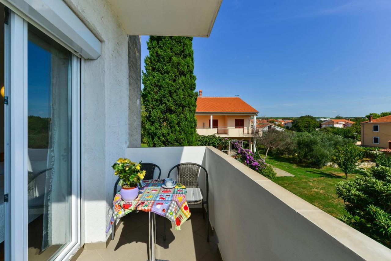 Apartments Citrus Turanj Zewnętrze zdjęcie