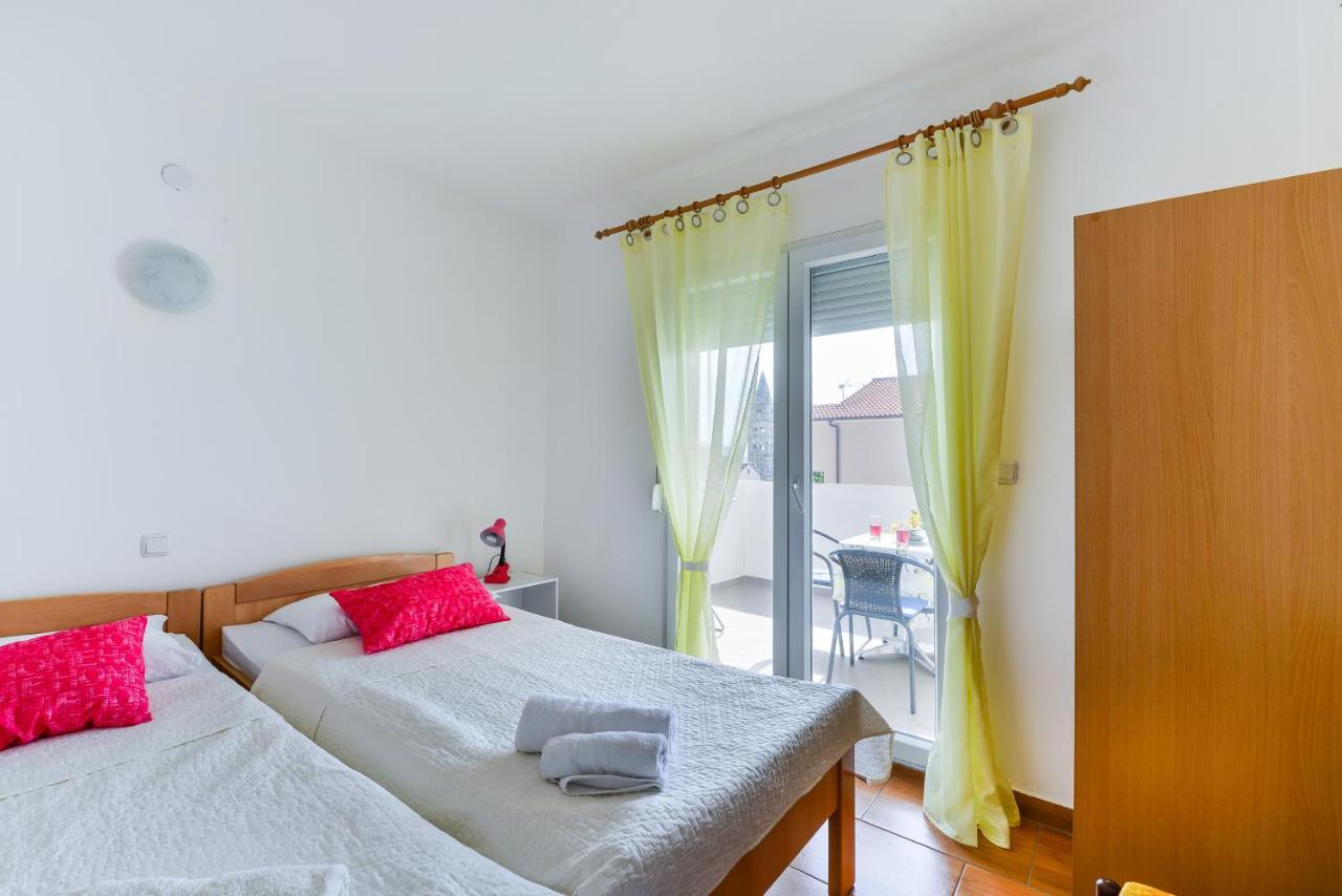 Apartments Citrus Turanj Zewnętrze zdjęcie